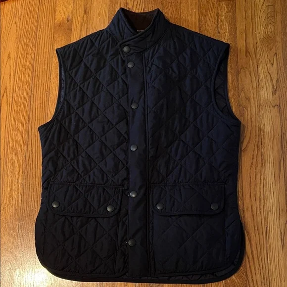 Barbour Black Quilted Vest - Picture 1 of 4